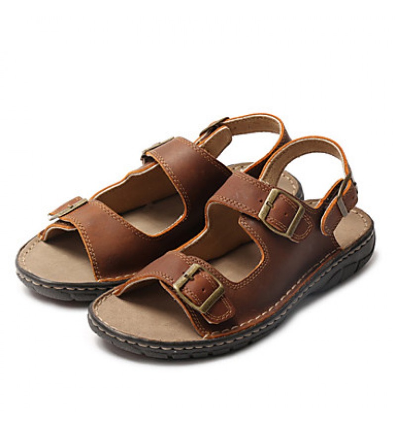 Men's Shoes Outdoor / Athletic / Casual Leather Sandals Brown  